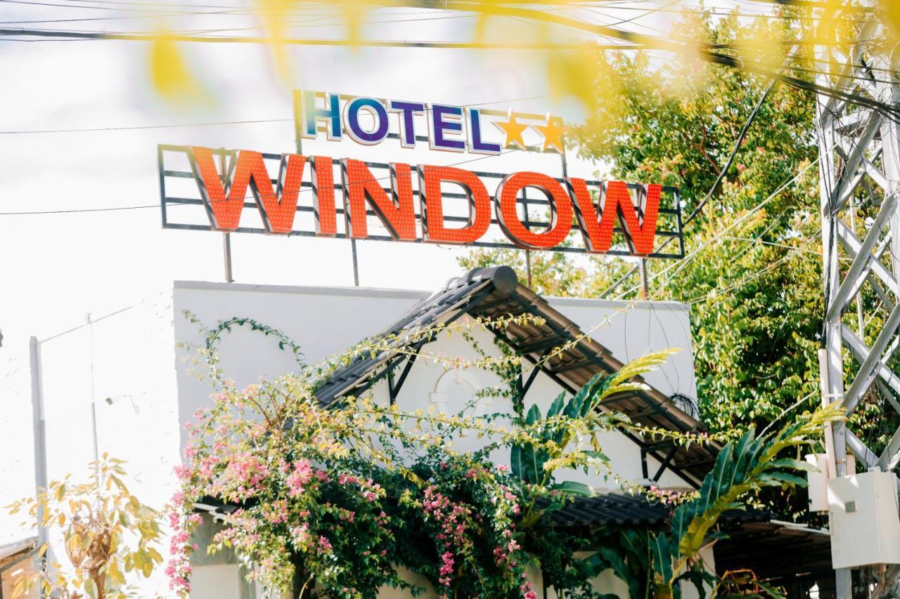 Window 2 Hotel Kon Tum Exterior photo
