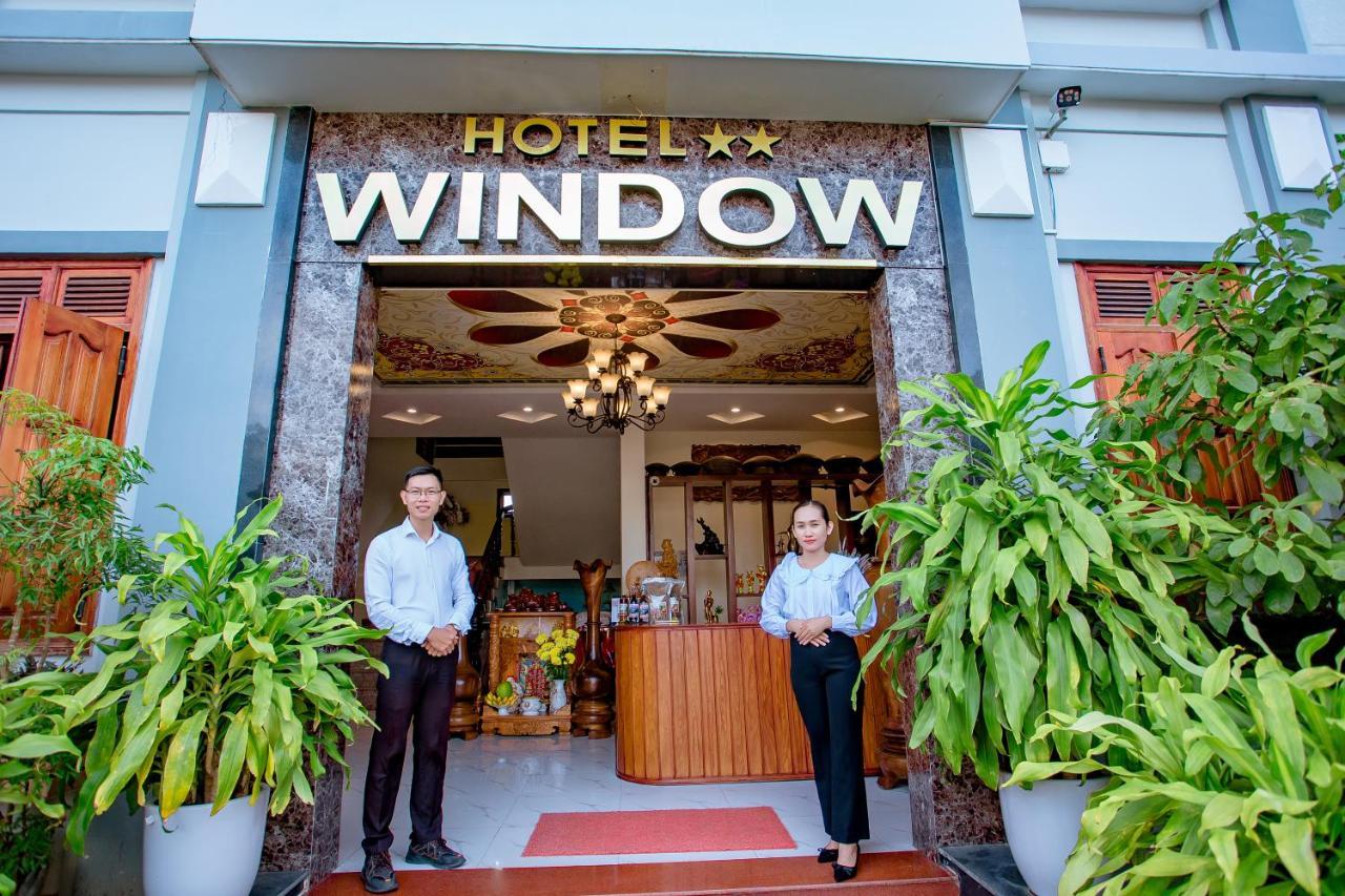 Window 2 Hotel Kon Tum Exterior photo