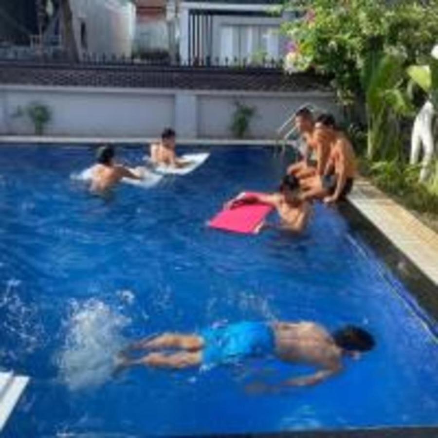 Window 2 Hotel Kon Tum Exterior photo